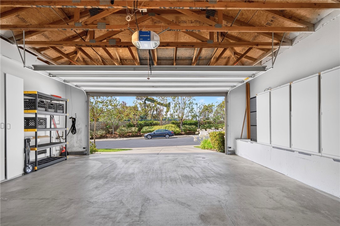 1355 Canterbury Property Photo 37