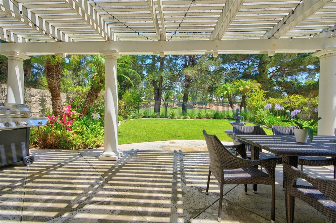 1355 Canterbury Property Photo 41