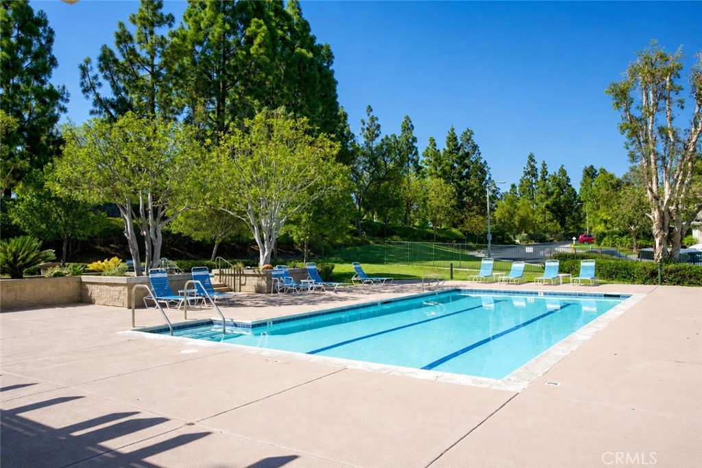 1355 Canterbury Property Photo 48