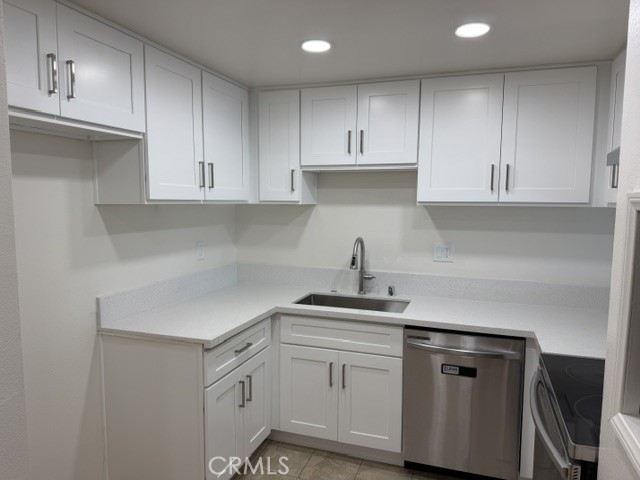 3054 Associated 26 Property Photo 3