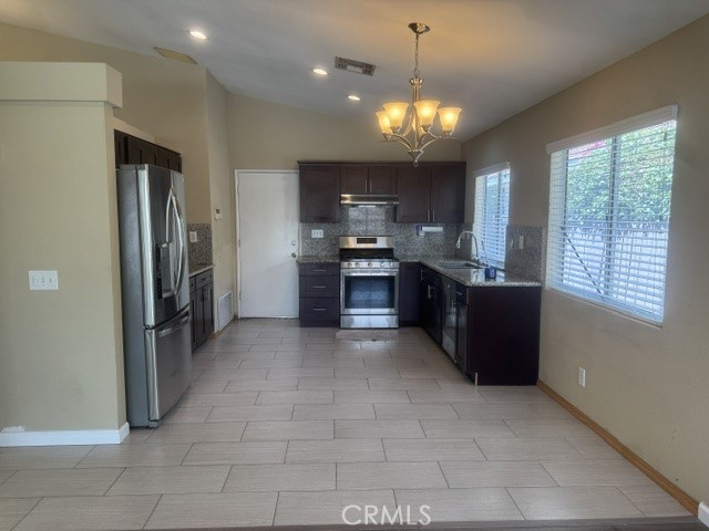 80486 Suncastle Property Photo 1