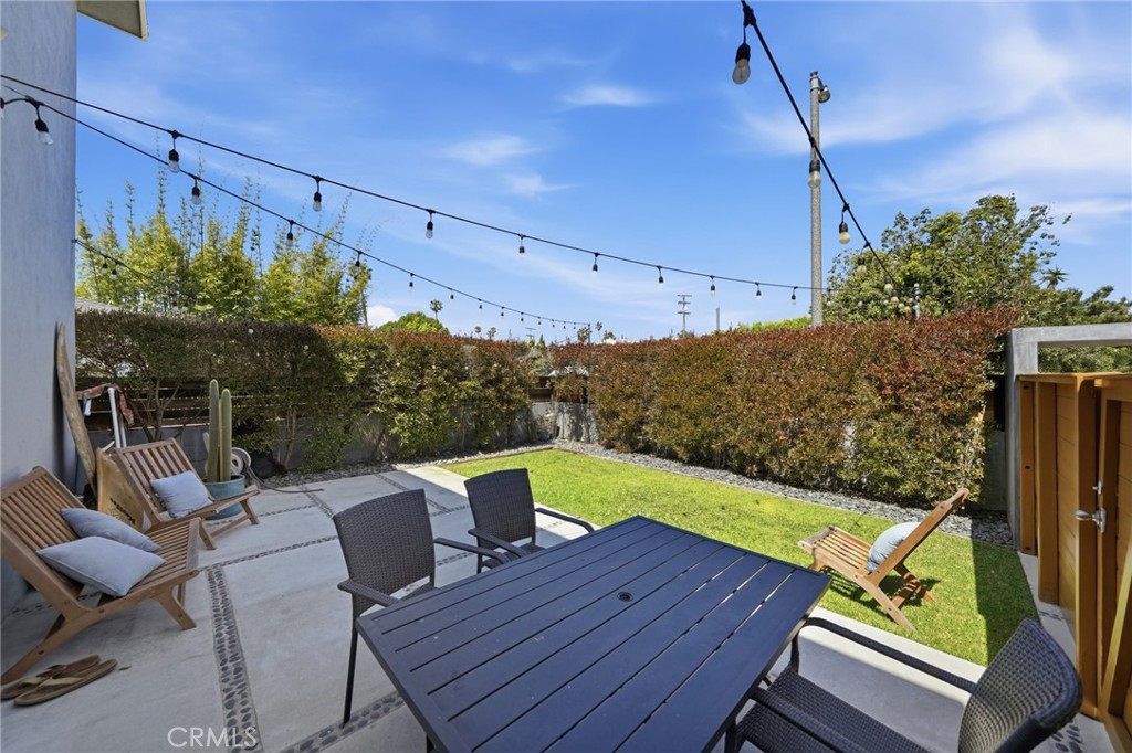 828 Indiana Property Photo 5