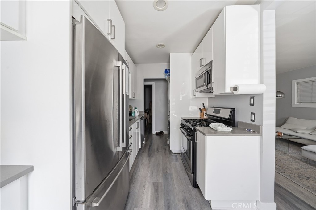 828 Indiana Property Photo 18