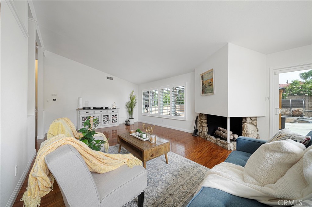 1305 Wickford Property Photo 8