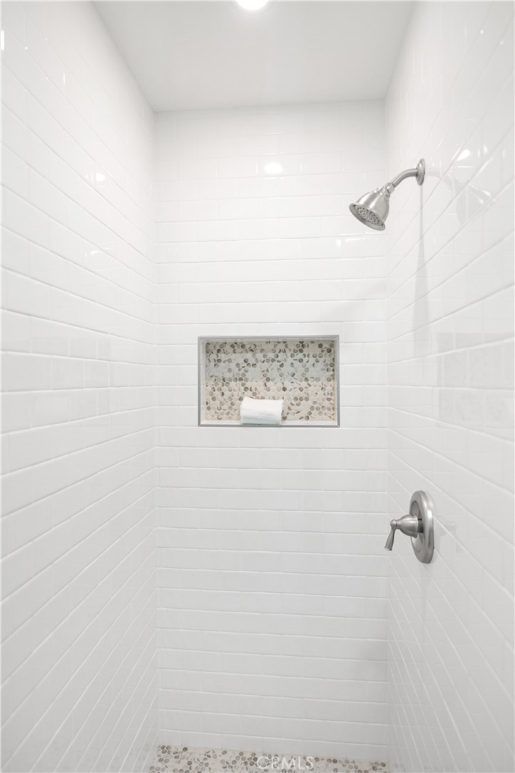 424 S Lilac Property Photo 19