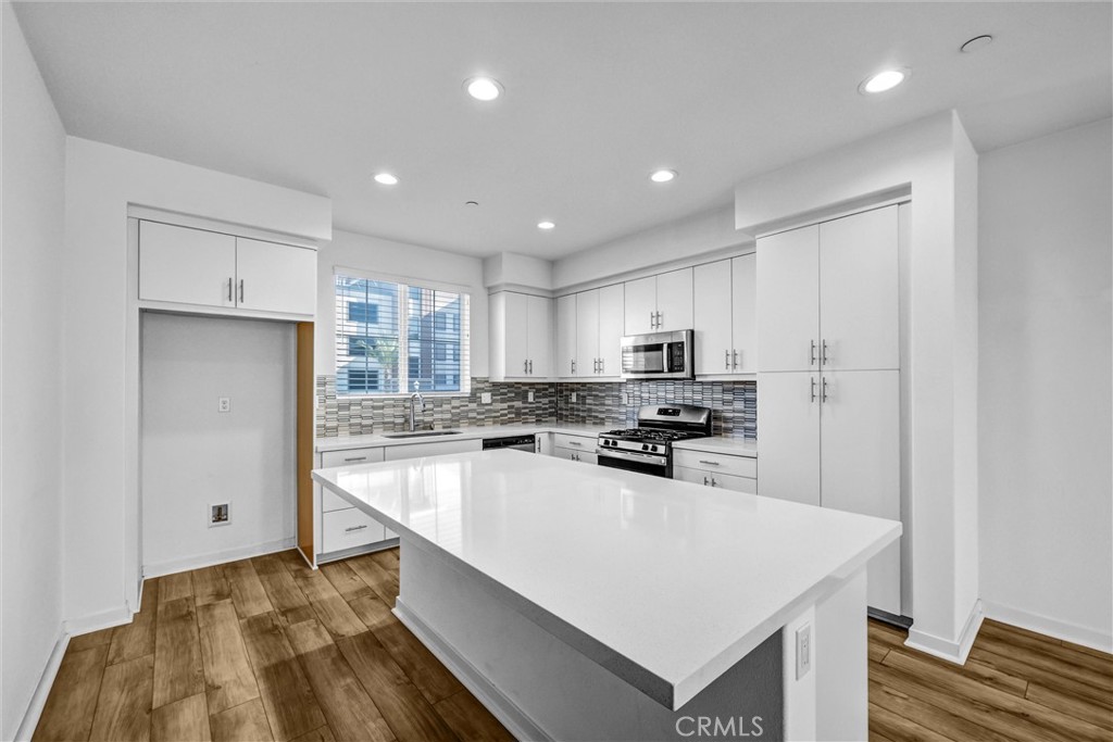 575 S Mosaic Property Photo 14