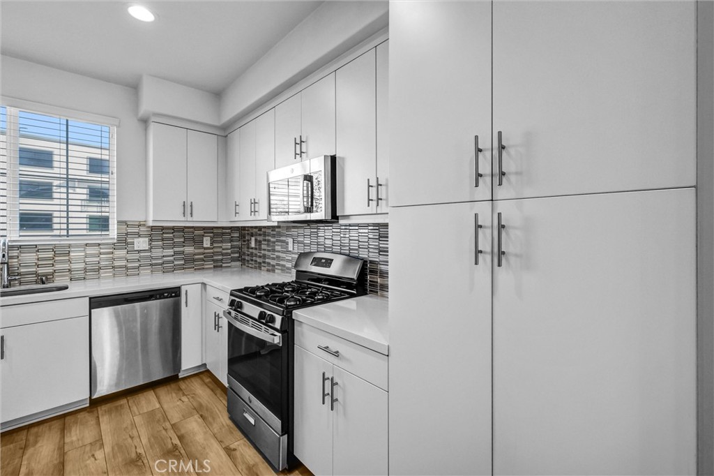 575 S Mosaic Property Photo 16