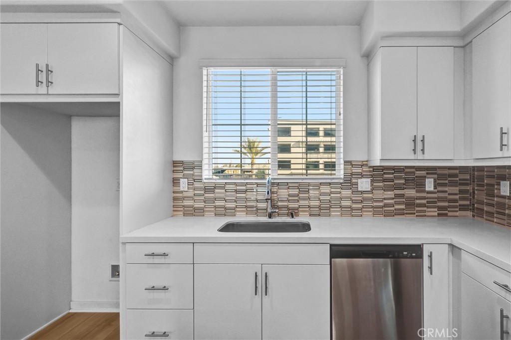 575 S Mosaic Property Photo 17
