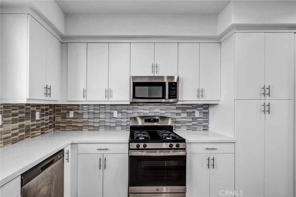 575 S Mosaic Property Photo 19