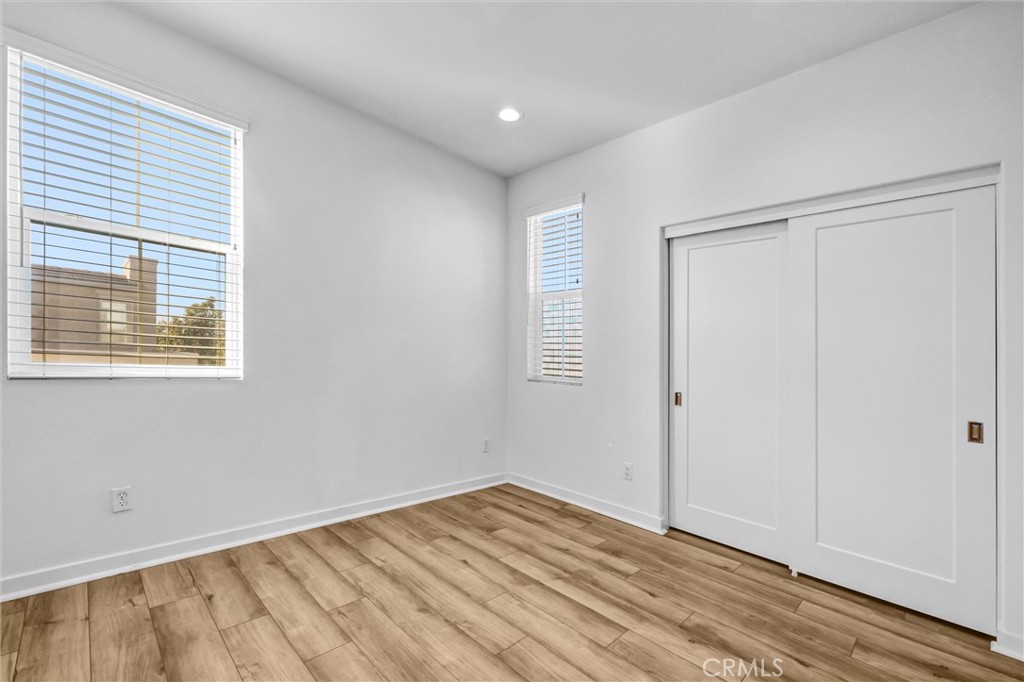 575 S Mosaic Property Photo 28