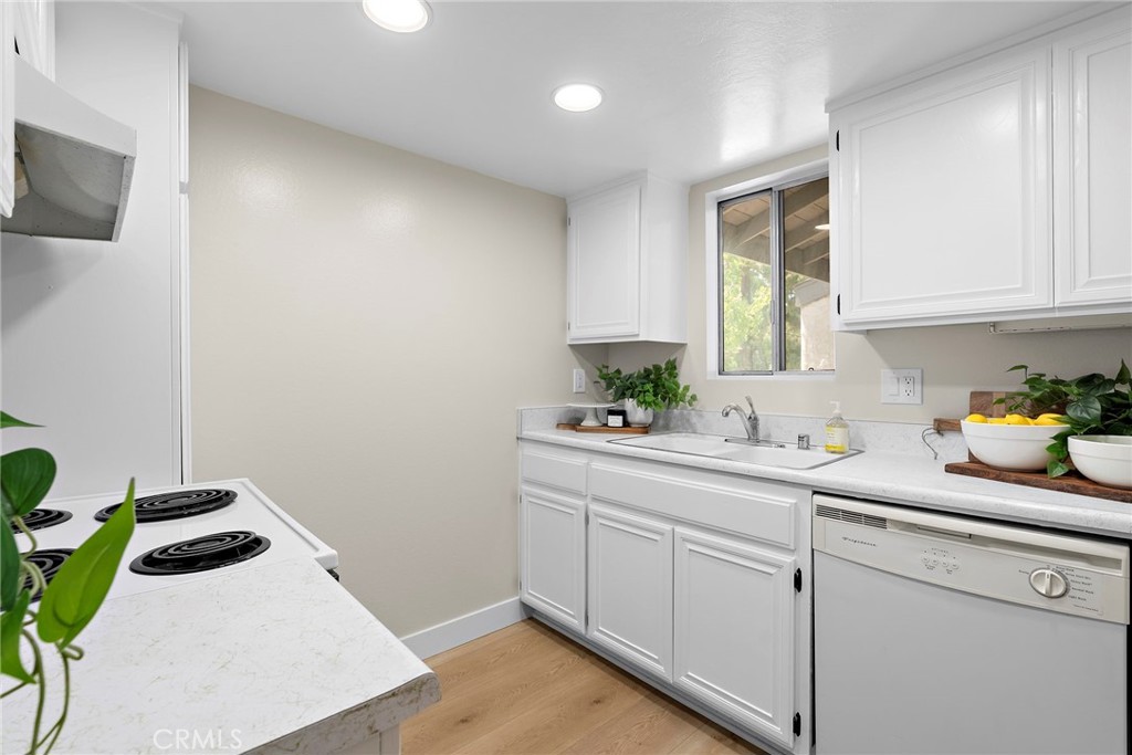 1665 Brea Property Photo 8