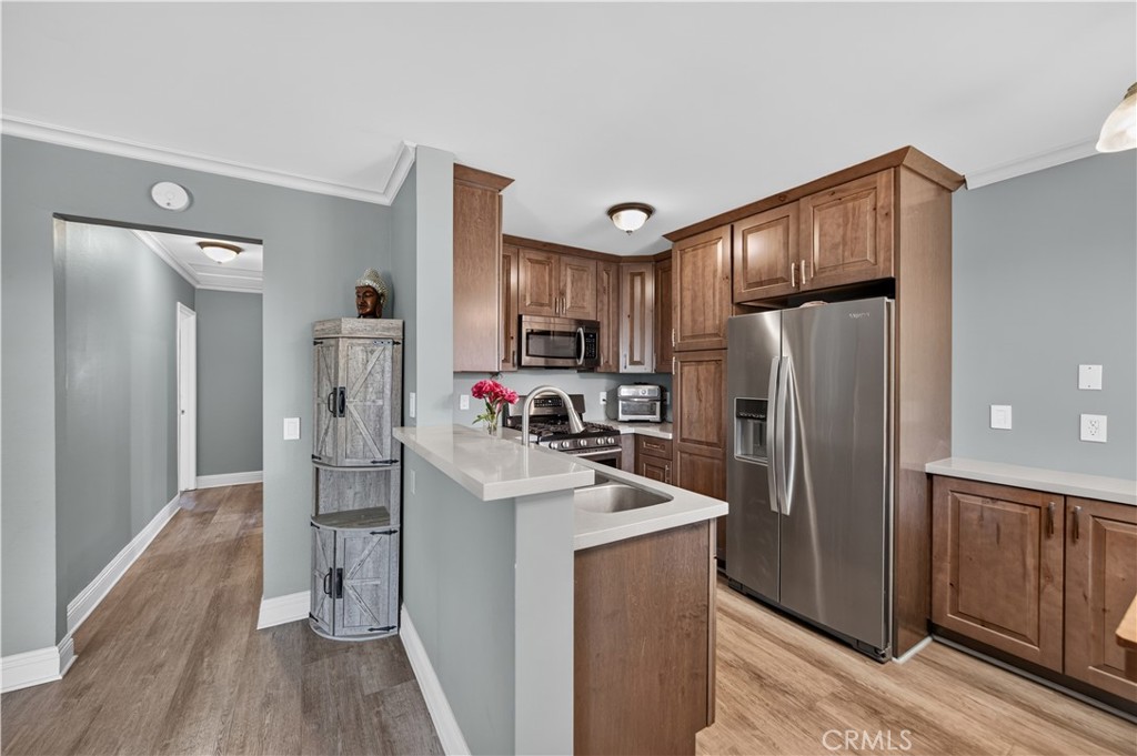 14315 Broadway Property Photo 11