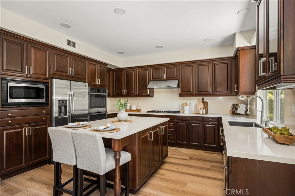 6 Thorn Hill Property Photo 10