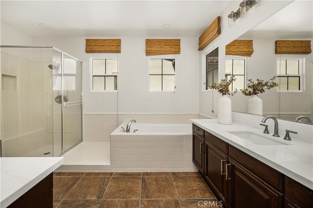 6 Thorn Hill Property Photo 20