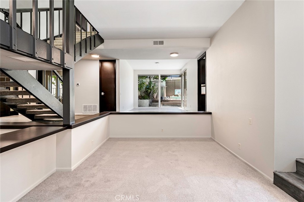 4000 Marion Way Property Photo 15