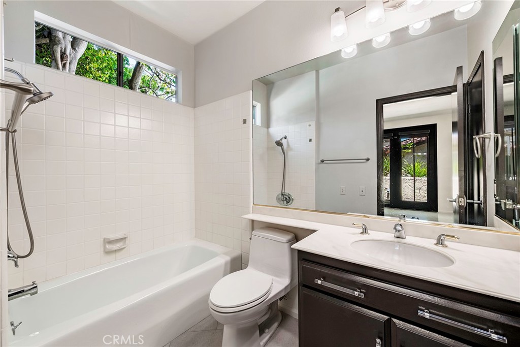 4000 Marion Way Property Photo 18