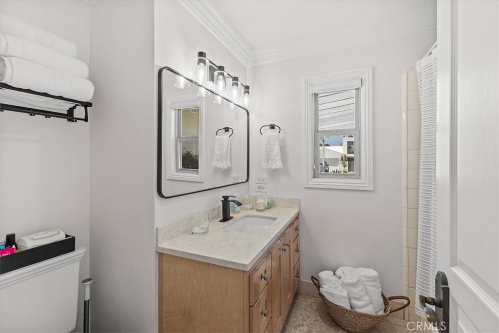 1818 Beryl Property Photo 20