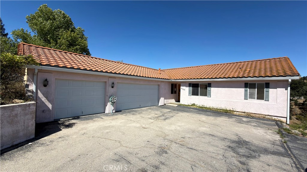 9205 Corona Property Photo 1
