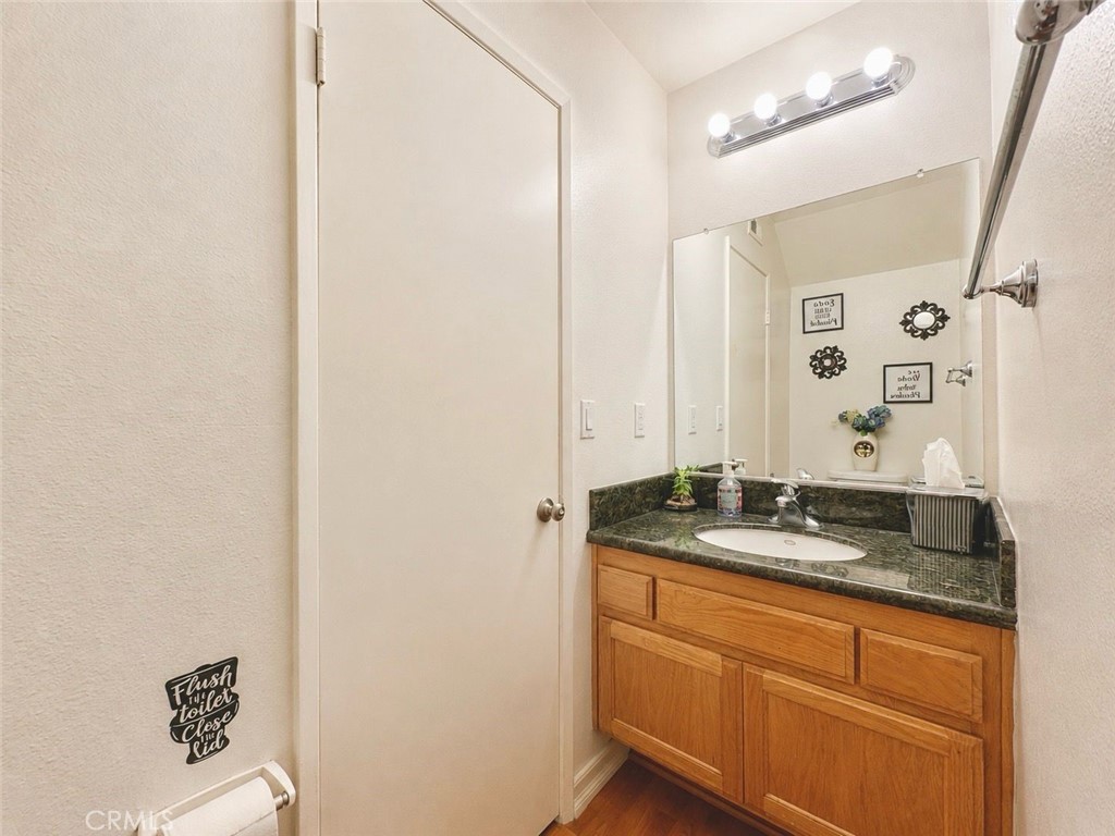 1252 N Citrus 1 Property Photo 22