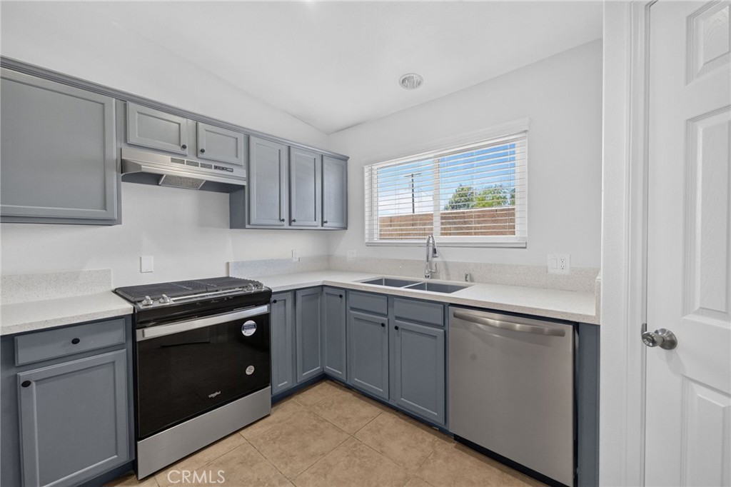 66055 4th Street Property Photo 5