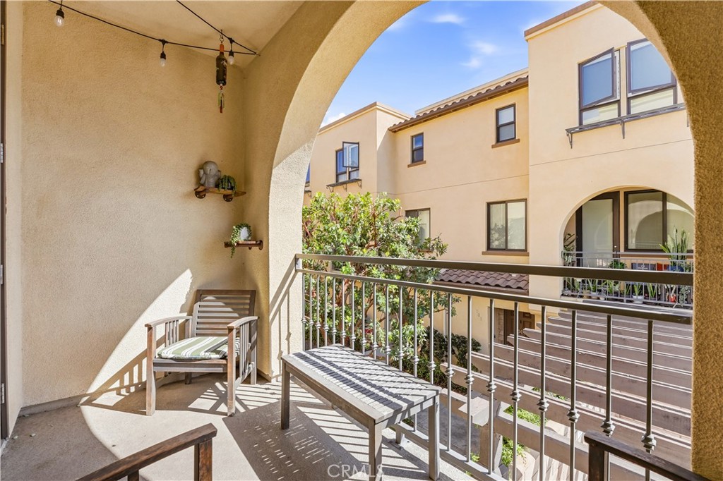 809 S Anaheim Boulevard 101 Property Photo 15