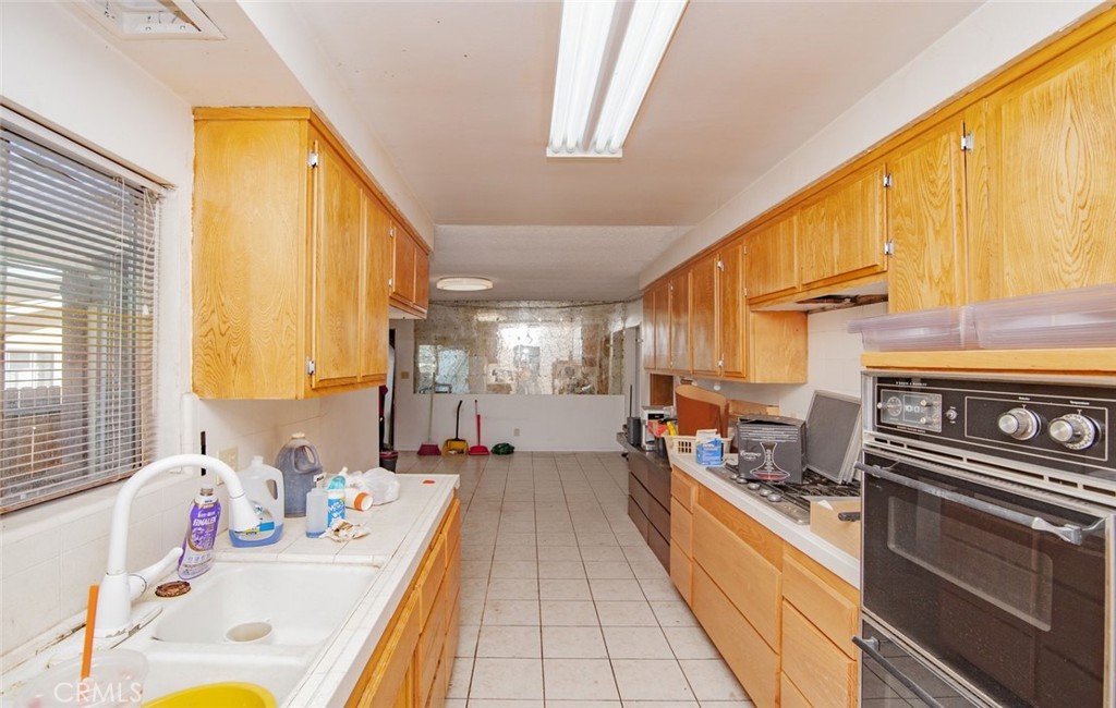 4427 W 166th Property Photo 18
