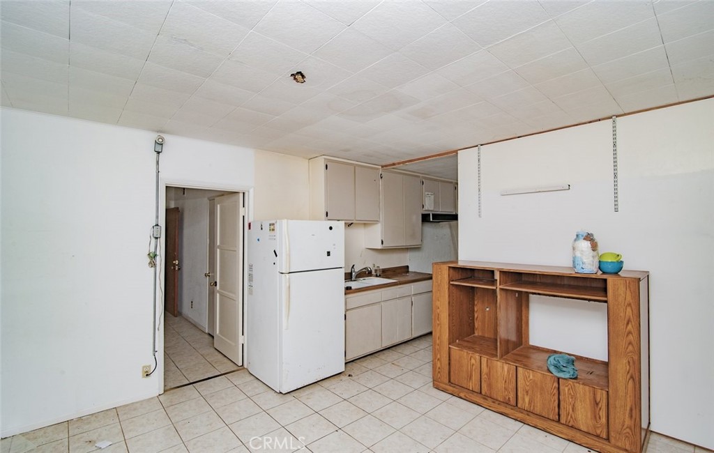 4427 W 166th Property Photo 29