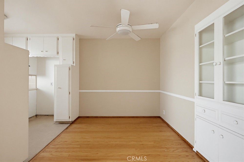 2060 E 3rd Street 3 Property Photo 16
