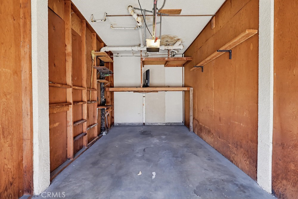 2060 E 3rd Street 3 Property Photo 38