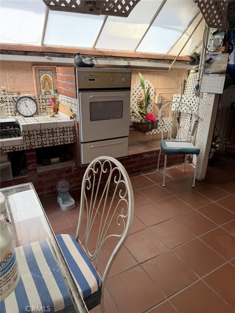 1221 Idlewood Property Photo 5