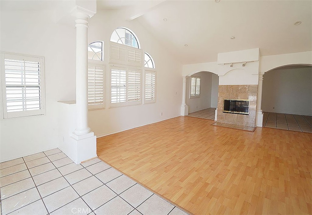 14925 Laurelgrove Circle Property Photo 3