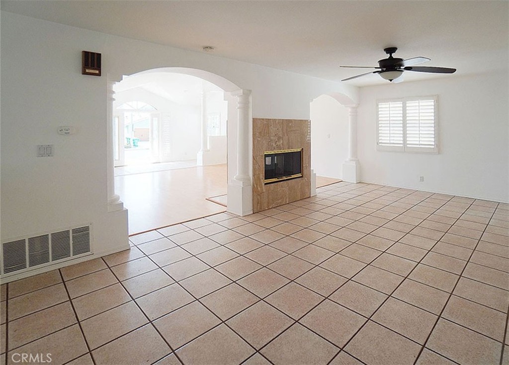 14925 Laurelgrove Circle Property Photo 4