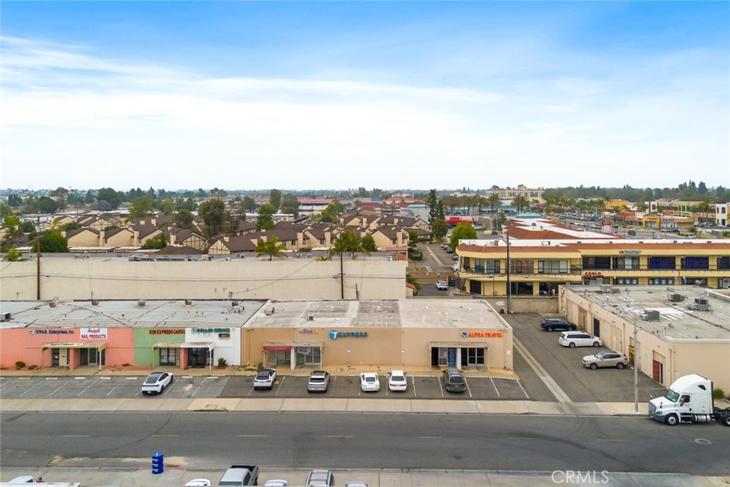 14932 Dillow Property Photo 2