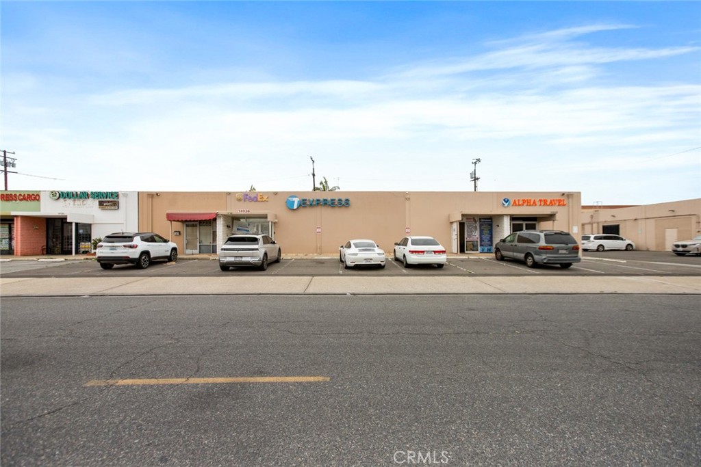 14932 Dillow Property Photo 30