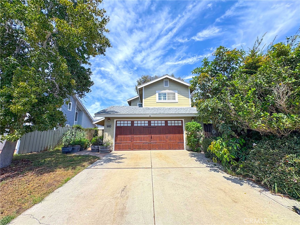 990 Trabuco Property Photo