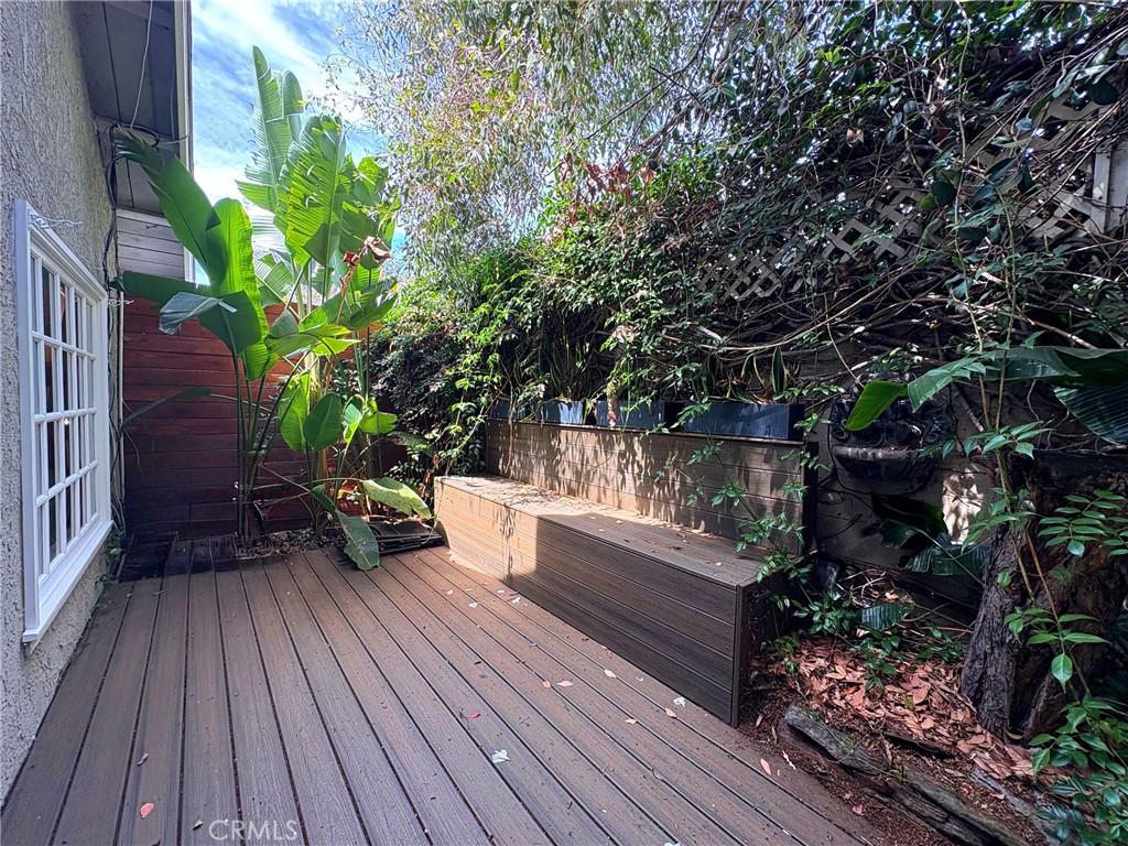 990 Trabuco Property Photo 2