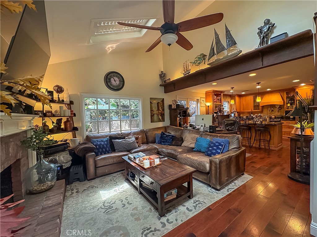 990 Trabuco Property Photo 14
