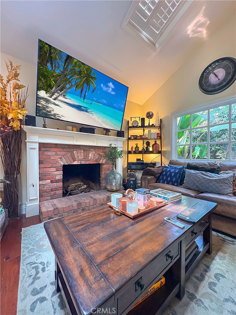 990 Trabuco Property Photo 17