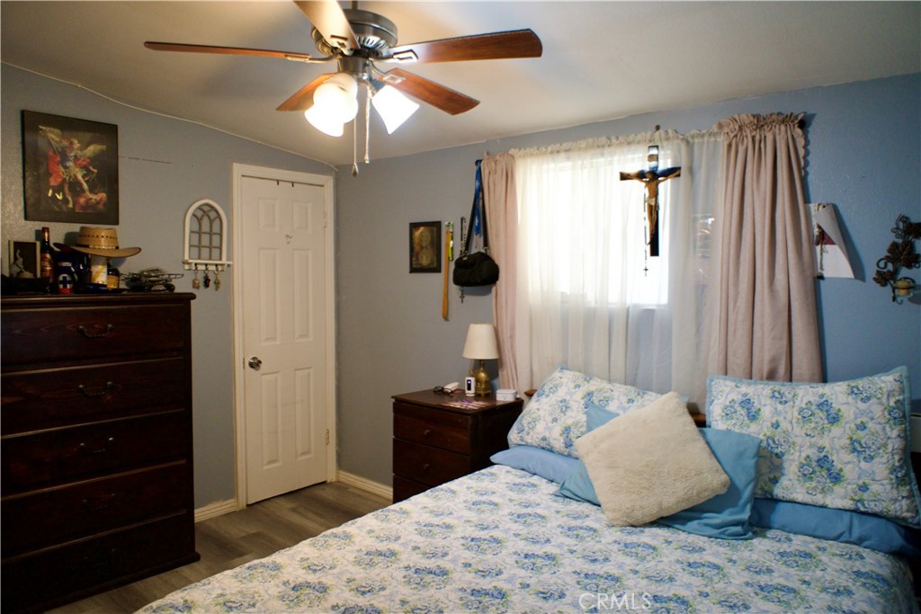 5825 N Orangecrest Property Photo 6