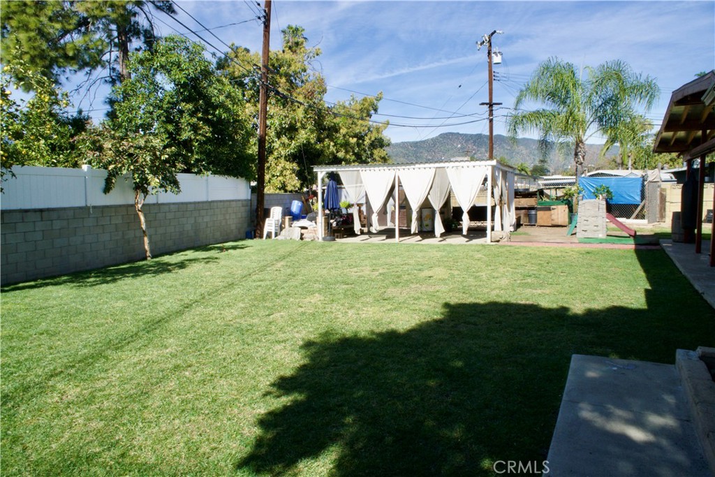 5825 N Orangecrest Property Photo 16