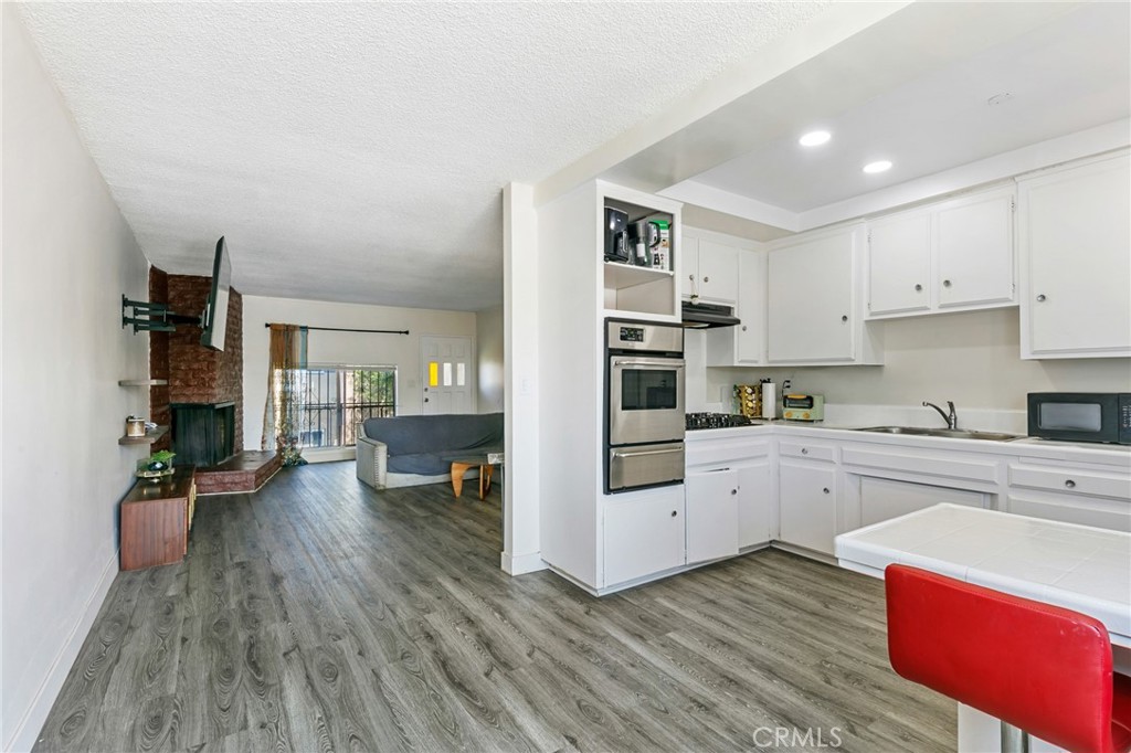 245 E Artesia Property Photo 14
