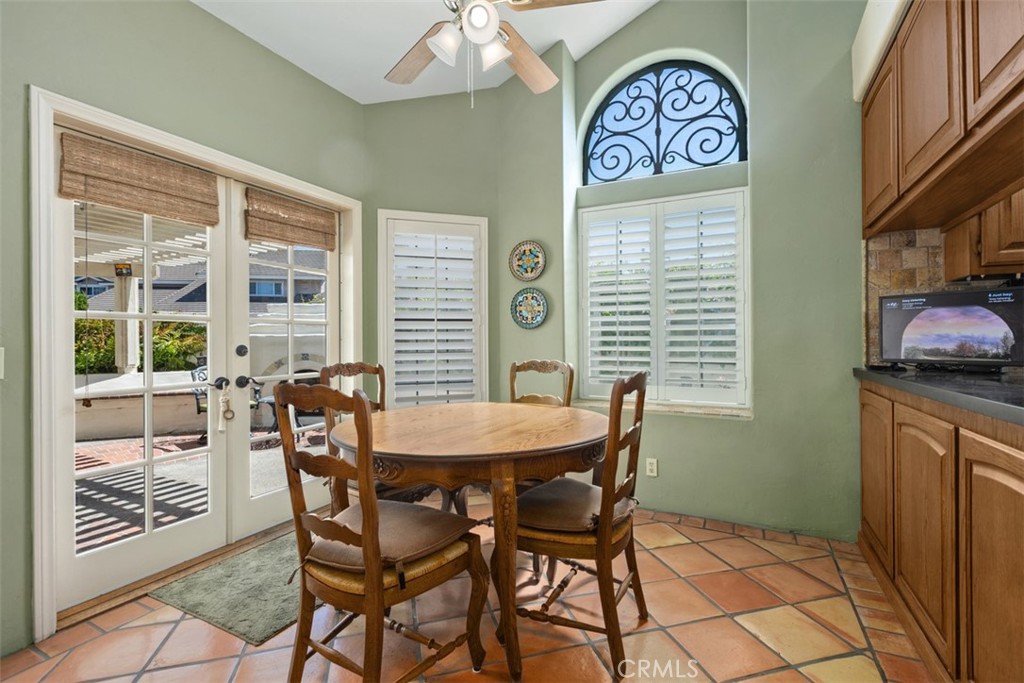 15 Vicksburg Property Photo 24