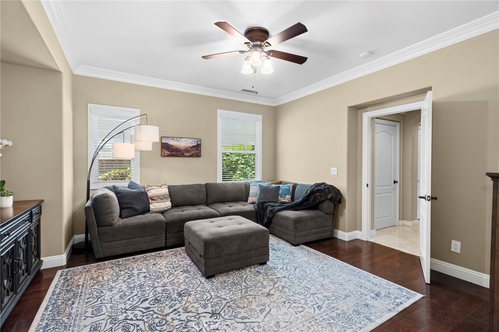 5 Franklin Property Photo 24