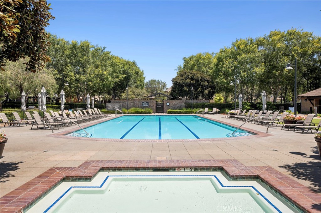 5 Franklin Property Photo 40