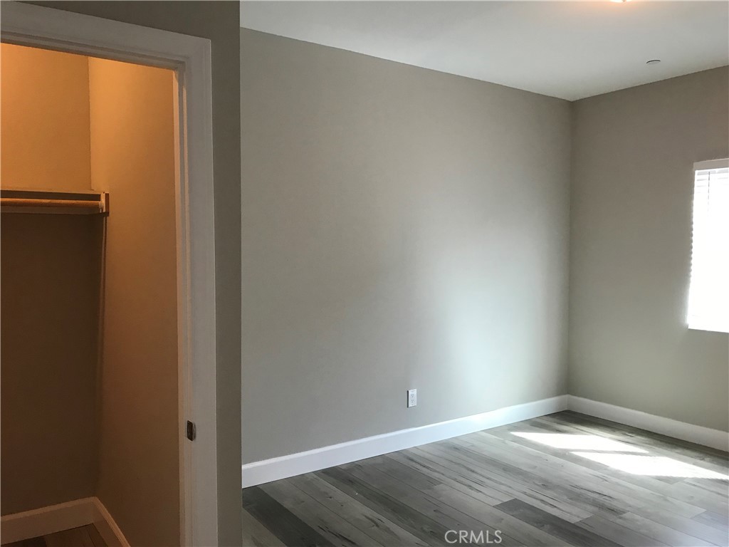 220 E 61st Property Photo 15