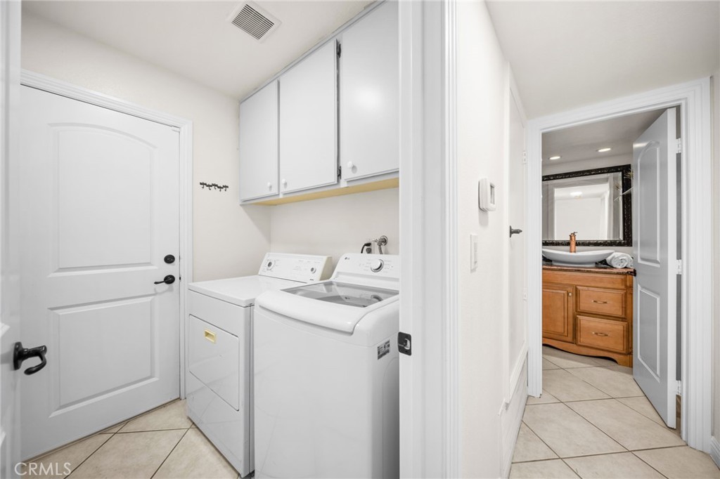731 Langer Property Photo 18