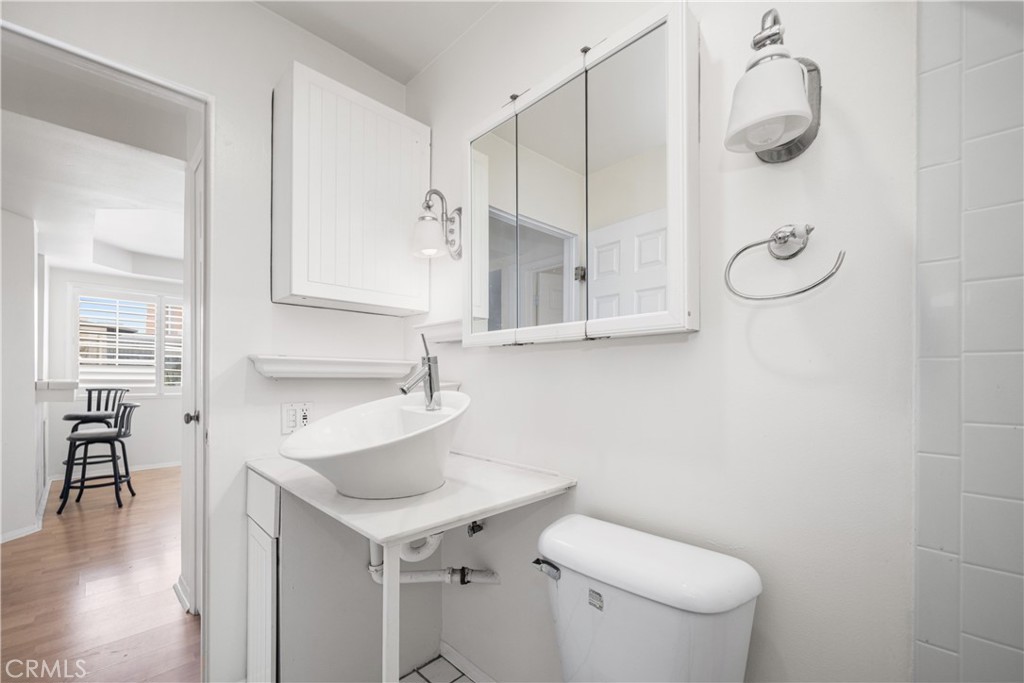 535 W 4th 311 Property Photo 37
