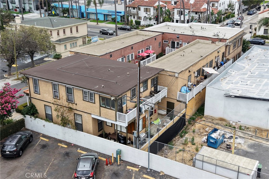 1301 N Broadway Property Photo 11