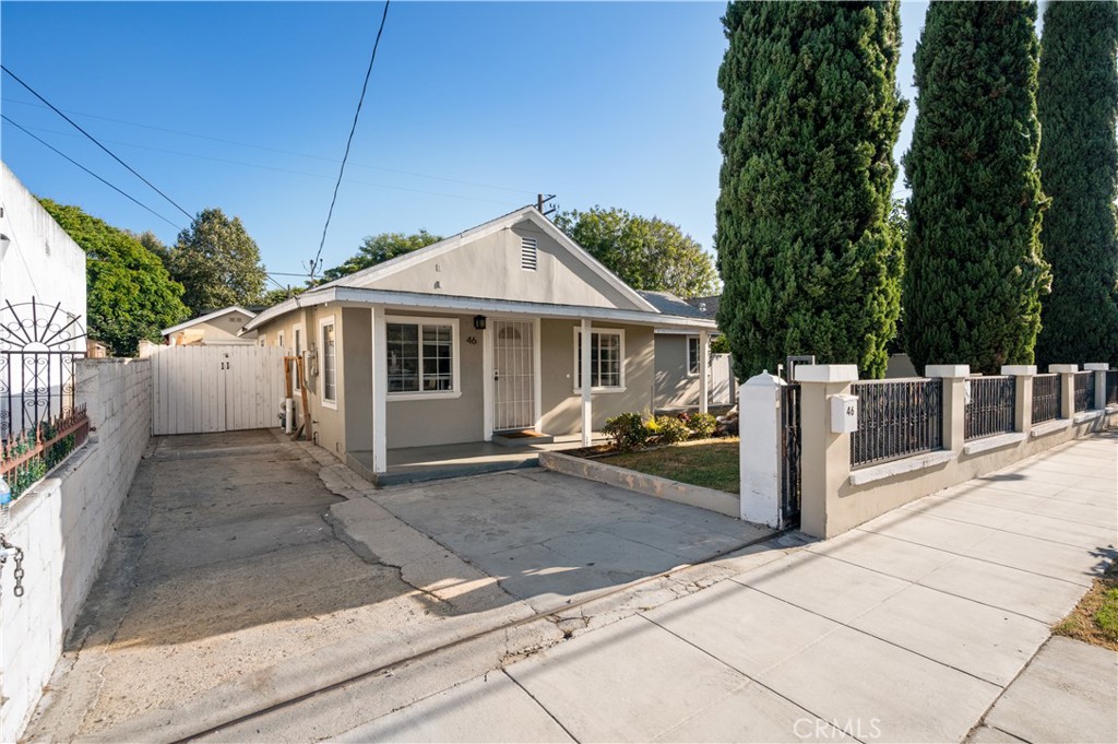 46 Pleasant Street Property Photo 1