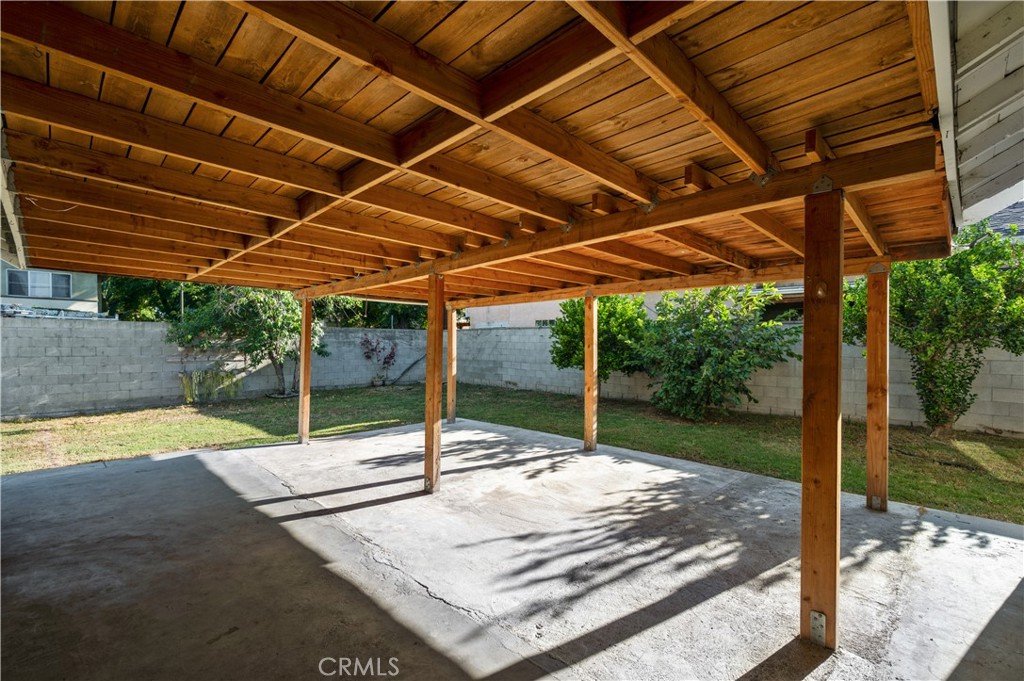 46 Pleasant Street Property Photo 26